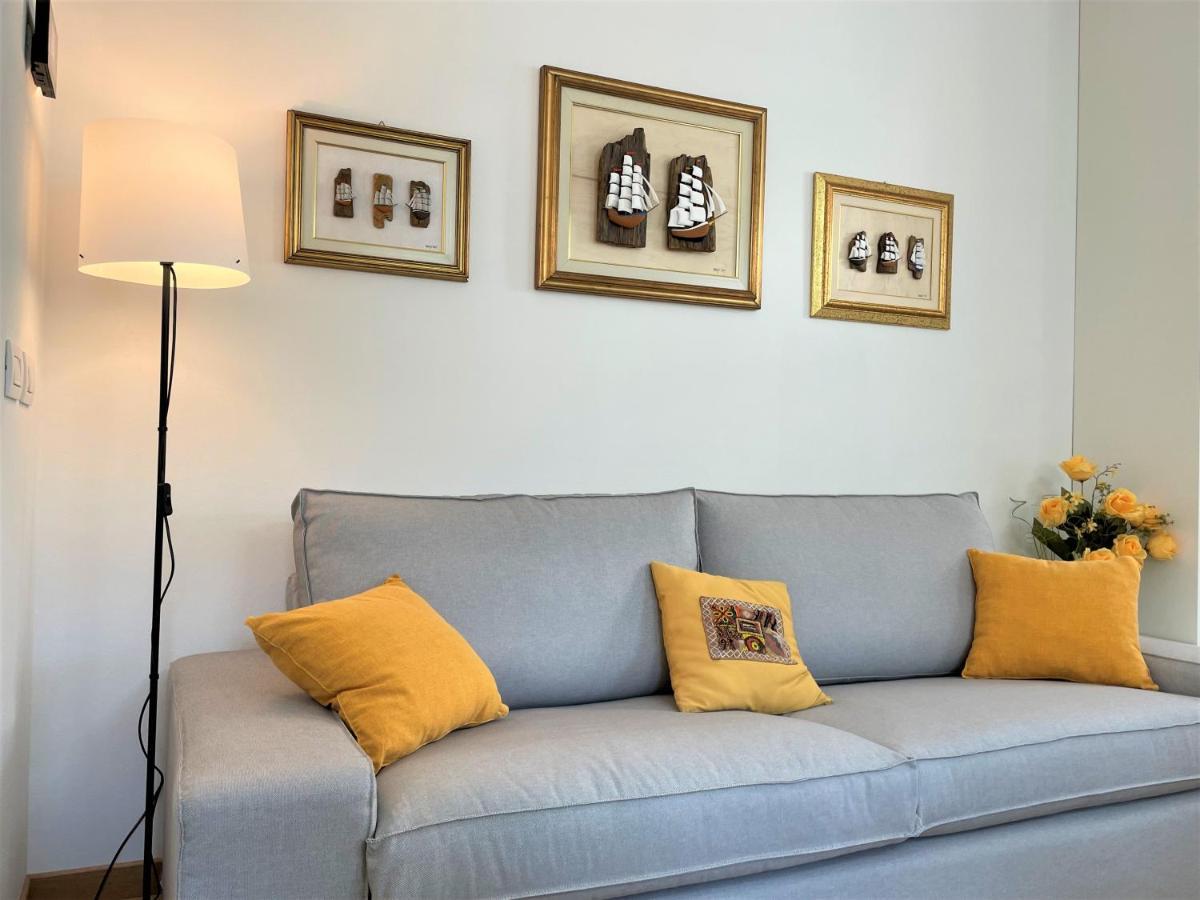 Giorni Felici Tutto Nuovo, Giardino, Parcheggio Daire Verbania Dış mekan fotoğraf